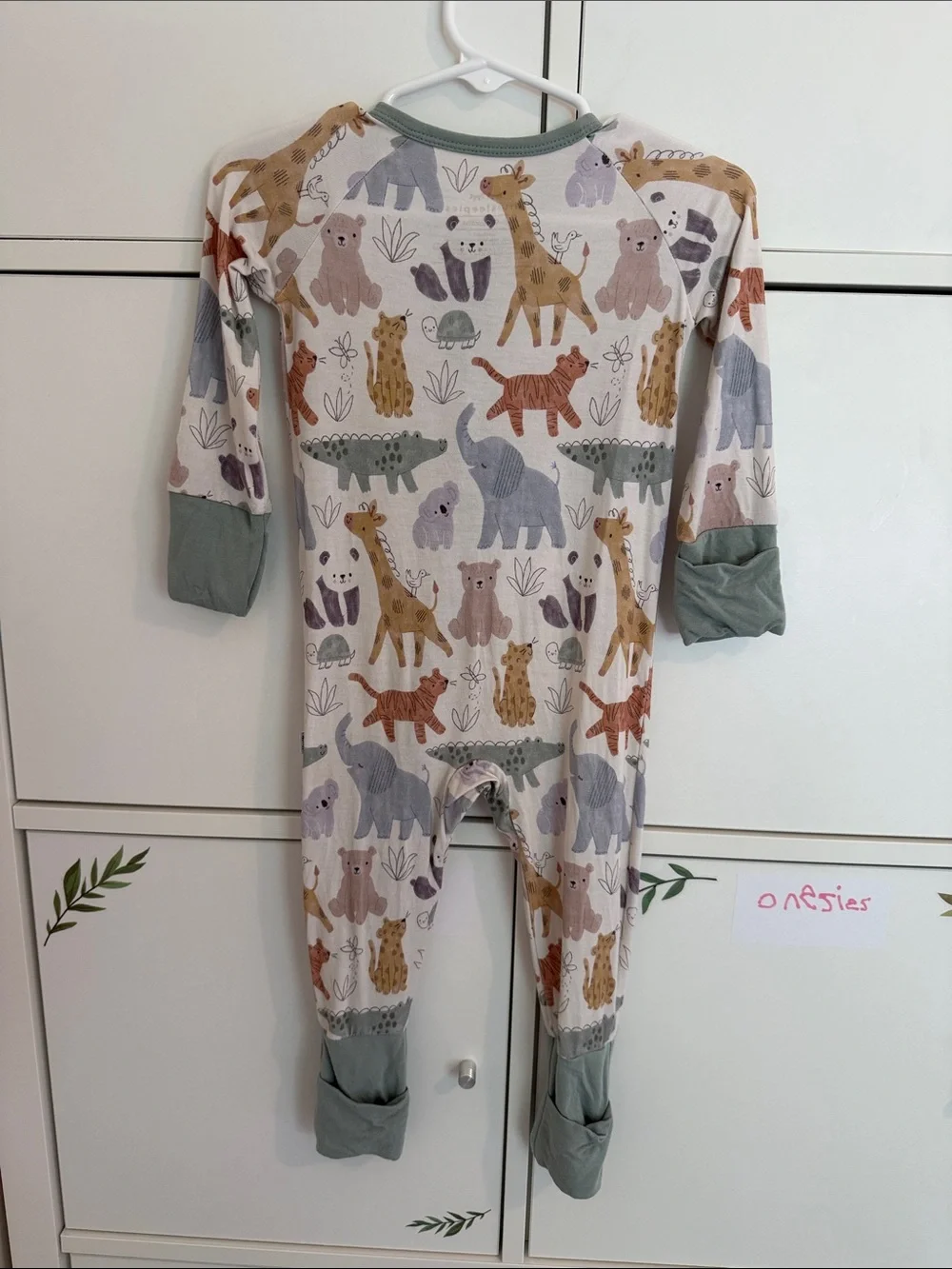 Little Sleepies One Piece Zippy Pajamas Zoo Animals Unisex 6-9 months PLAY